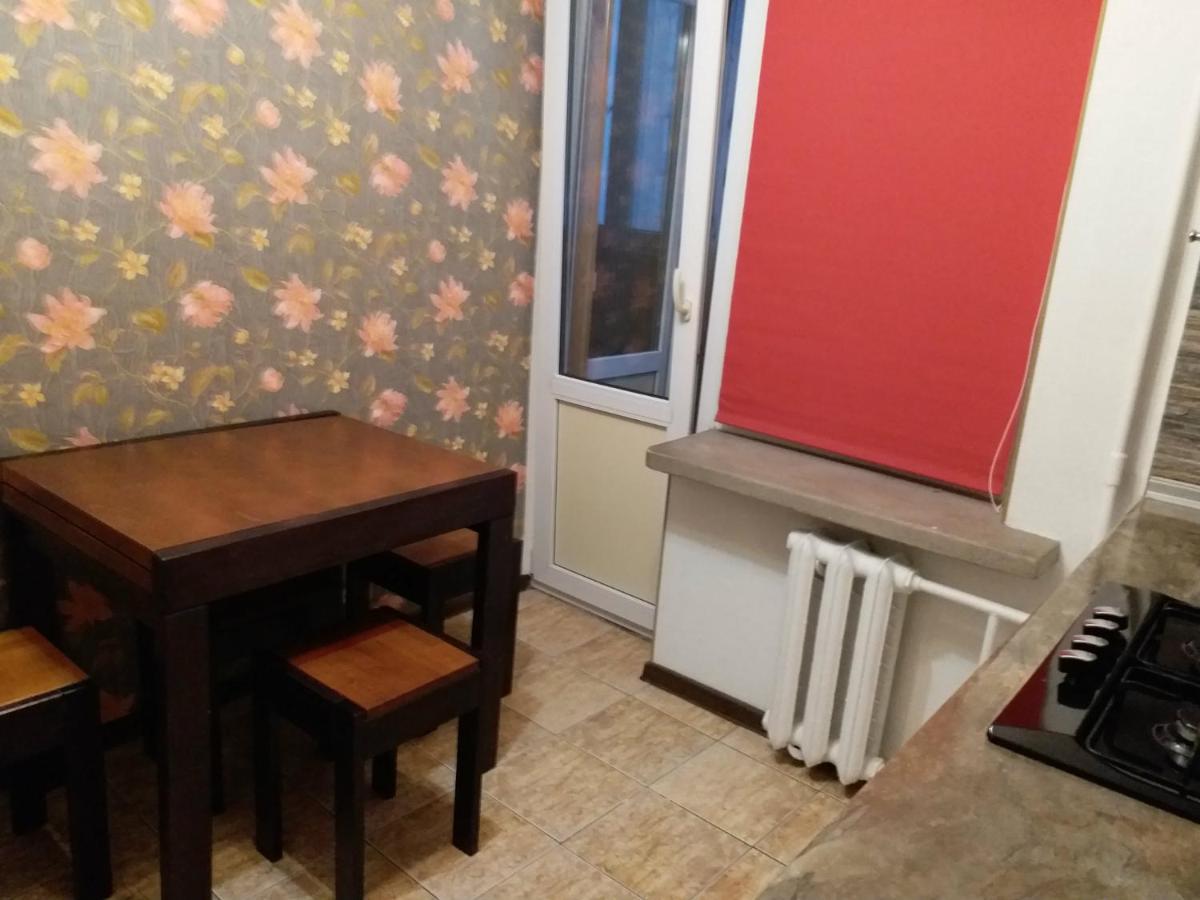 Kozzy Apartment In Kiev City Center Lu7 Extérieur photo